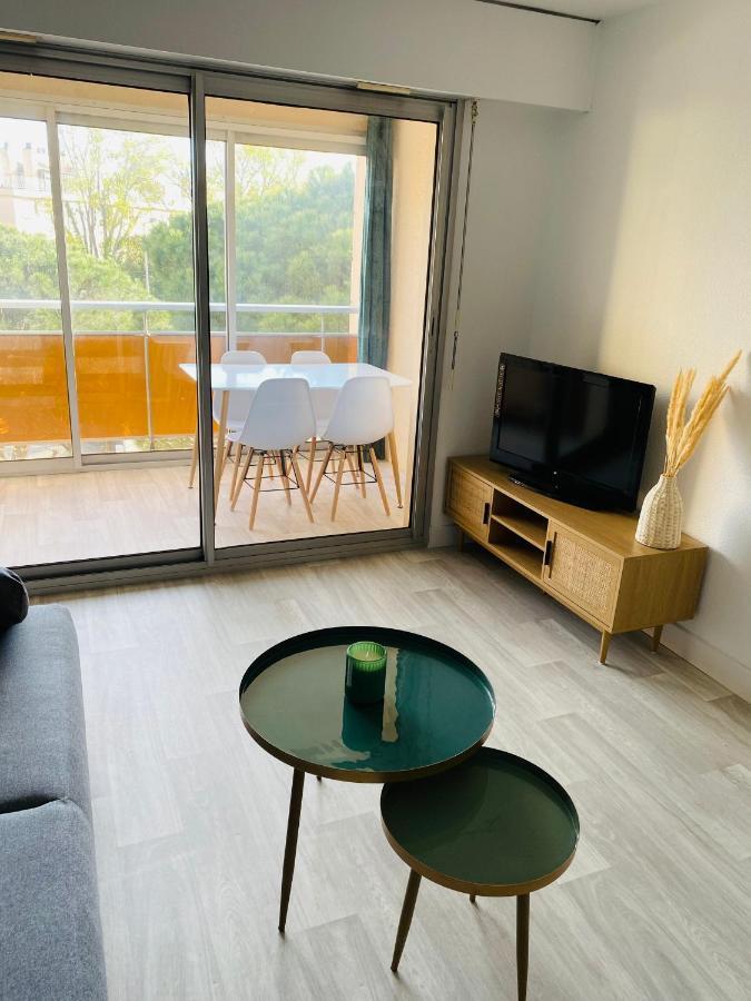 Apartament Studio Frejus Plage Zewnętrze zdjęcie